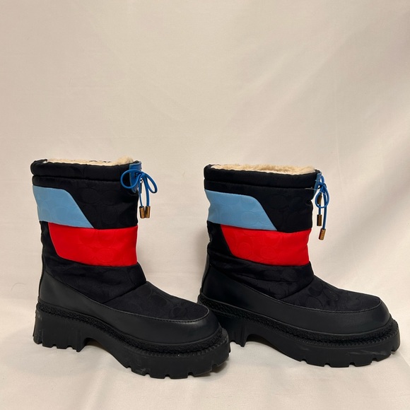 COACH WINTER BOOTS! - Picture 2 of 11
